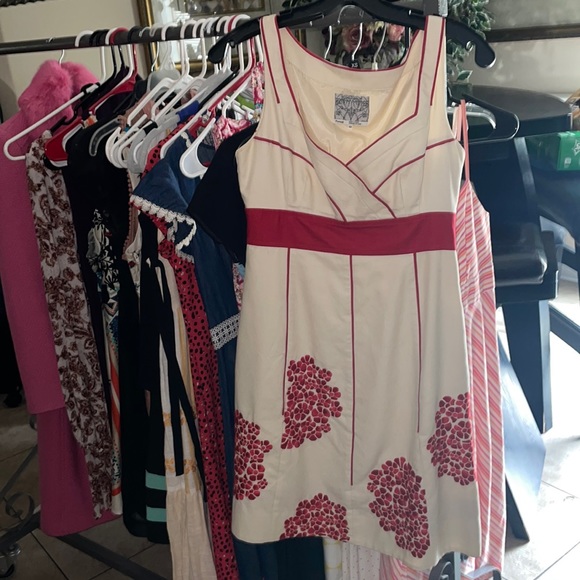 Floreat Dresses & Skirts - Floreat sz. 4 gorgeous dress